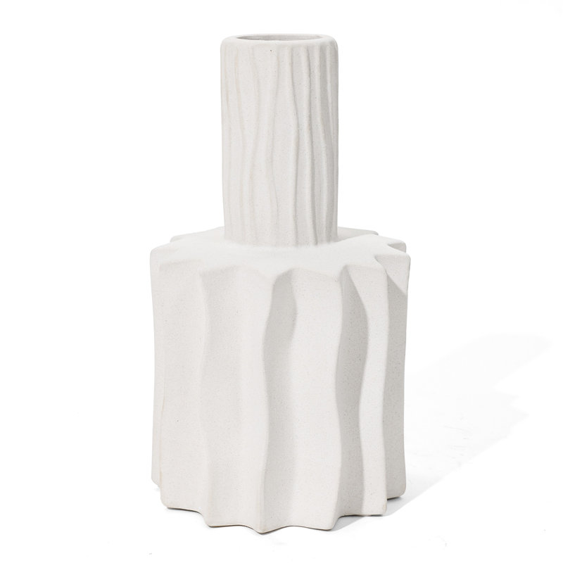 Vase de table décoratif en grès blanc texturé moderne H 11,8 po, H 11,8 po x l 6,7 po x P 6,7 po