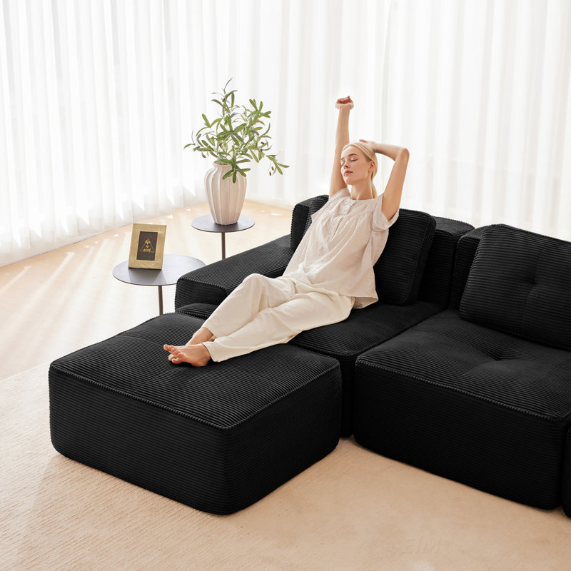 Canapé modulaire en forme de L de 153 po pour salon en tissu de velours côtelé de 153 pouces avec siège profond et repose-pieds mobile, passepoil perlé, conception sans assemblage, conception antidérapante, noir