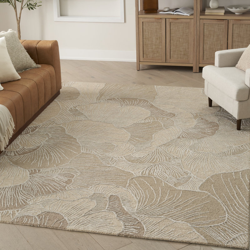 Derena Floral Handmade Area Rug, Rectangle 259 x 351 cm
