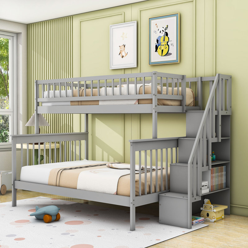 Lit simple superposé au dessus d'un lit double avec tablettes de rangement intégrées et lits séparables, Gris