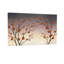 Plantes et fleurs fleurs d'automne sur des branches sombres-802042871