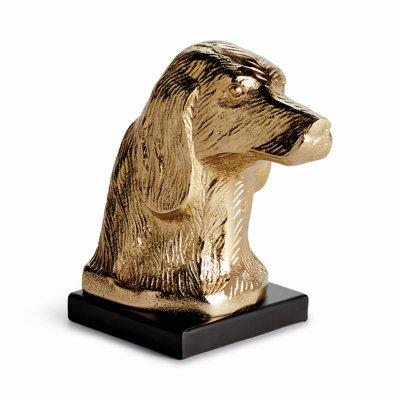Sculpture de chien distingué