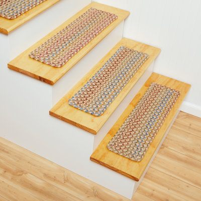 Quaniece Stair Tread
