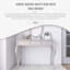 Meuble-lavabo de luxe avec miroir ovale-107649808