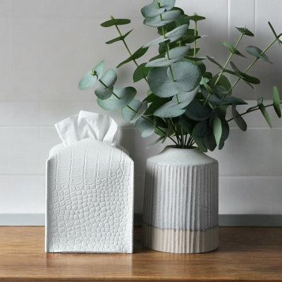 Porte-mouchoirs style crocodile
