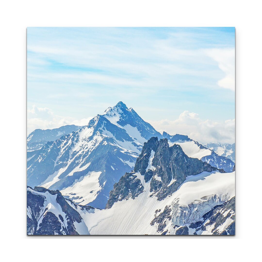 Leinwandbild Schneebedeckte Berggipfel der Alpen