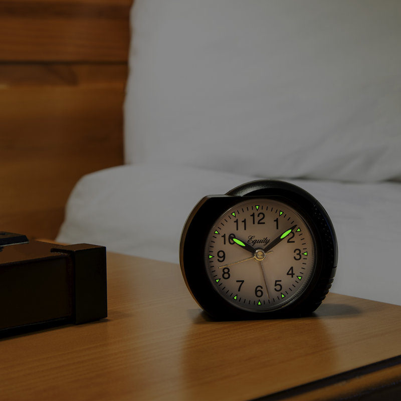 Quartz Analog Alarm Clock With Lighted Dial