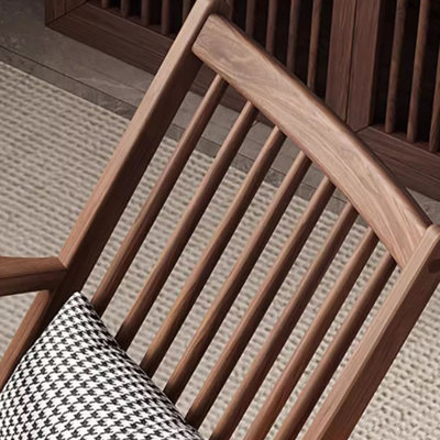 Chaise berçante en bois massif