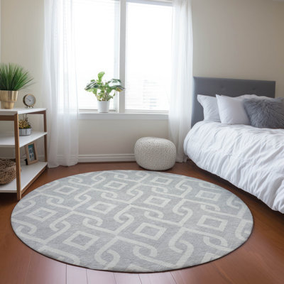 Tapis rectangulaire intérieur / extérieur 1 pi 8 po x 2 pi 6 po Kaylani