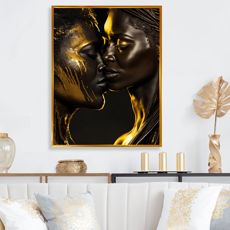«Woman and Her Spirit Animal», art mural traditionnel sur toile, L 30 po x H 40 po, Toile avec cadre flottant or
