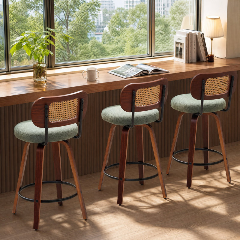 Ensemble de tabourets de bar 34 pouces (3 pièces) - Finition noyer noir, dossier en osier, coussin de siège en lin, conception pivotante, convient aux îlots de cuisine, aux bars et aux comptoirs