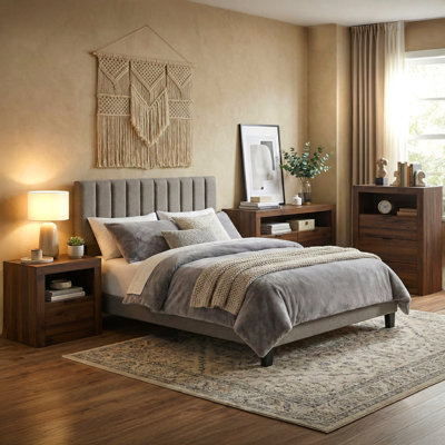 Ensemble de chambre à coucher 4 pièces Hildebran
