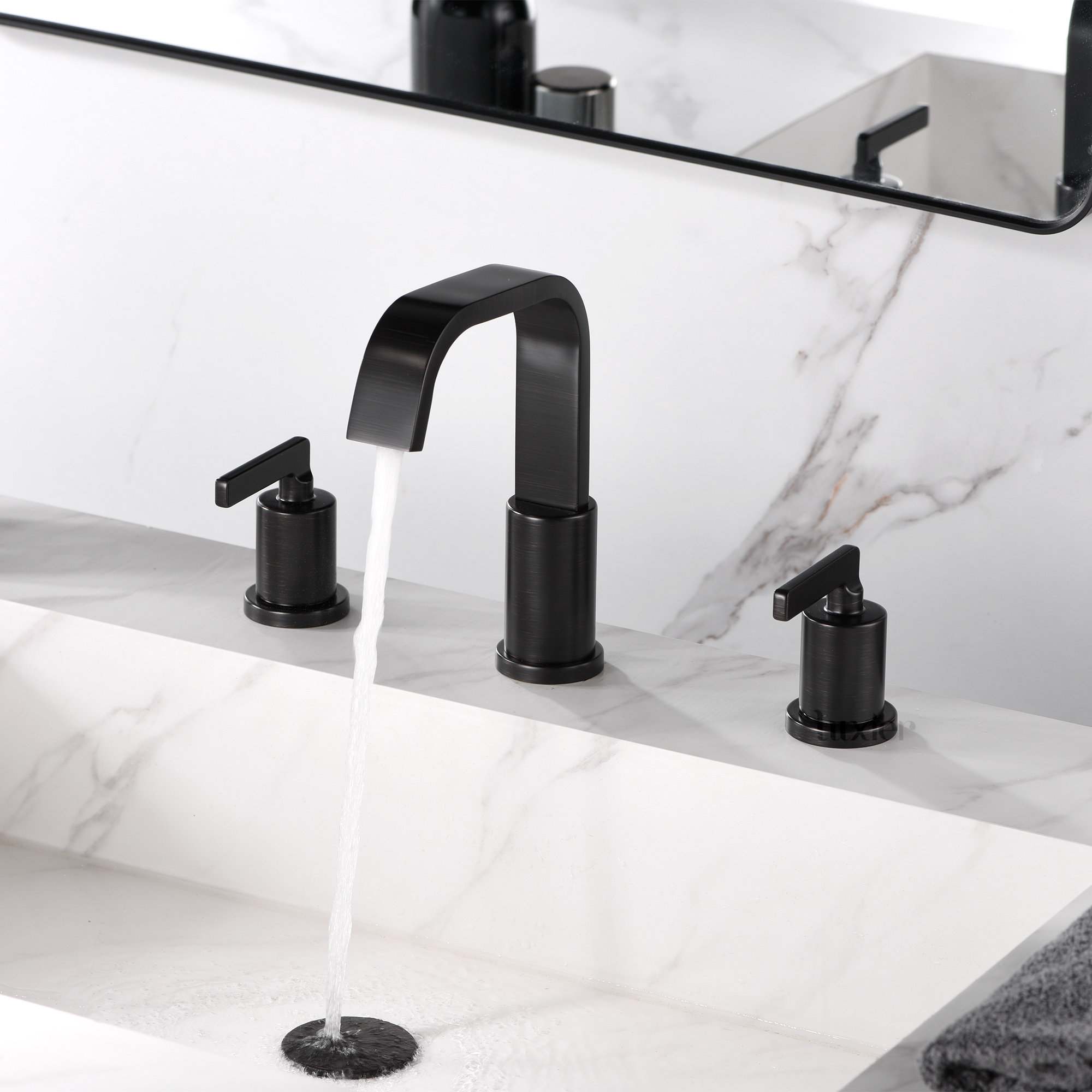 Widespread Bathroom Faucet with Drain Assembly, Oil Rubbed Bronze