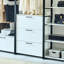 Walk In Closet - Blanc, structure en métal, rangement extra profond et antirouille, eau chaude, égratignure, planche autoportante E0 avec cadre classé