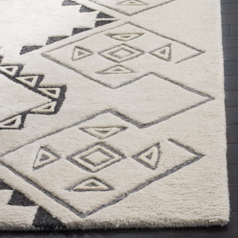 Powell Hand Tufted Performance Geometric Rug, Round 7'