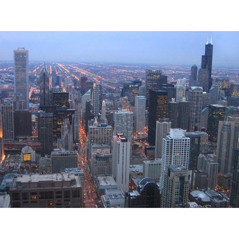 Vue de Chicago la nuit, H 18 po x l 24 po