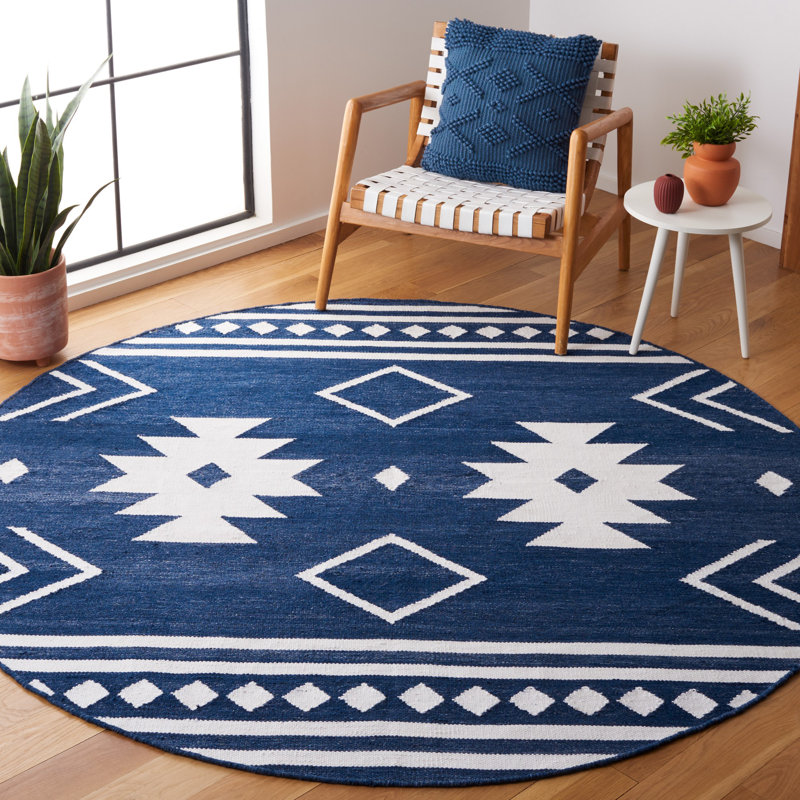 Brightynn Flat Weave Polpropylene Southwestern Rug, Round 7'