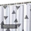 Rideau de douche abstrait à triangles noirs et blancs avec 12 crochets-1261974689