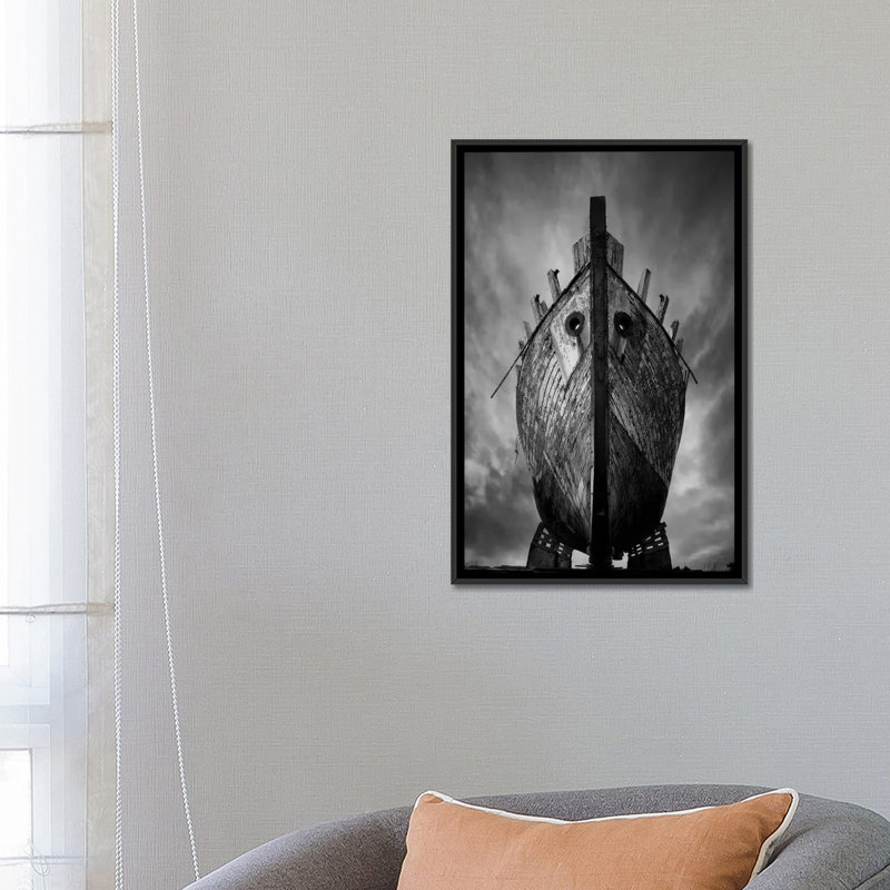 'Drakkar B&W Photographic Print on Canvas, 26" H x 18" W x 1.5" D, No Mat, Black Framed Canvas