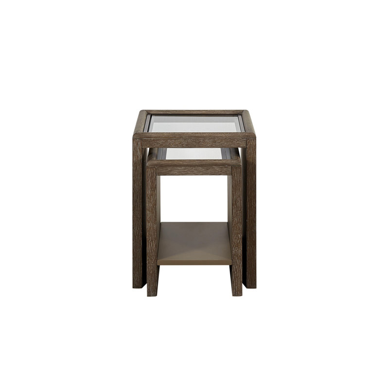 Tables gigognes