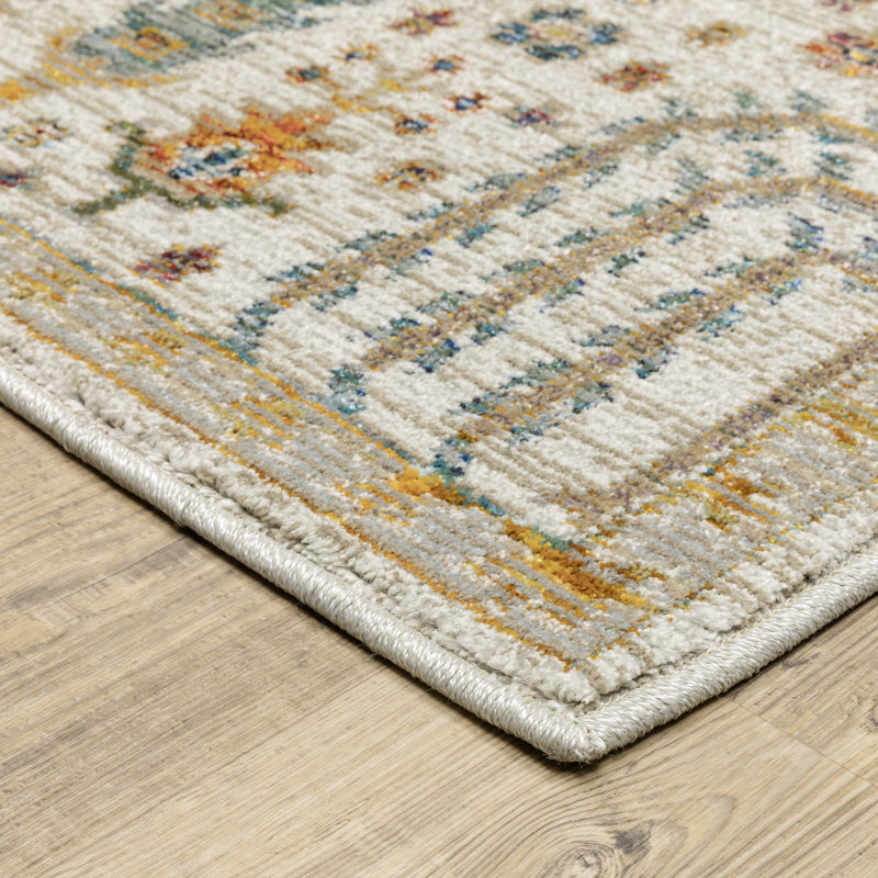 Regginald Oriental Indoor Rug, Rectangle 3'3" x 5'2"