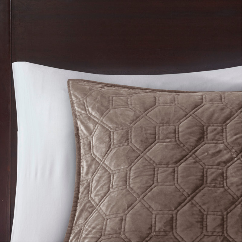 Ensemble de courtepointe 3 pièces en velours taupe très grand / très grand californien, Taupe