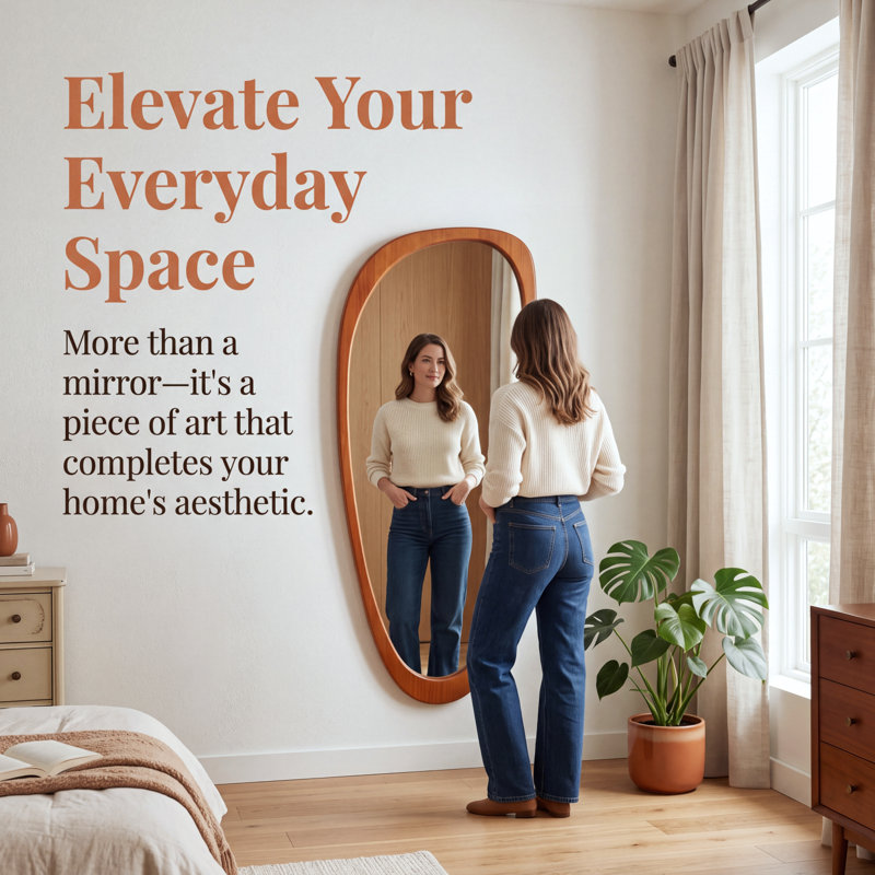 Miroir mural en bois massif en forme de larme irrégulière, pleine longueur, avec cadre.