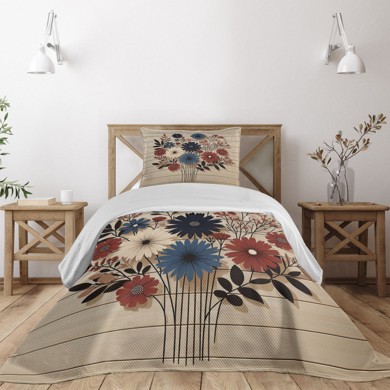 Polyester Floral Coverlet, Twin Coverlet + 1 Standard Shams