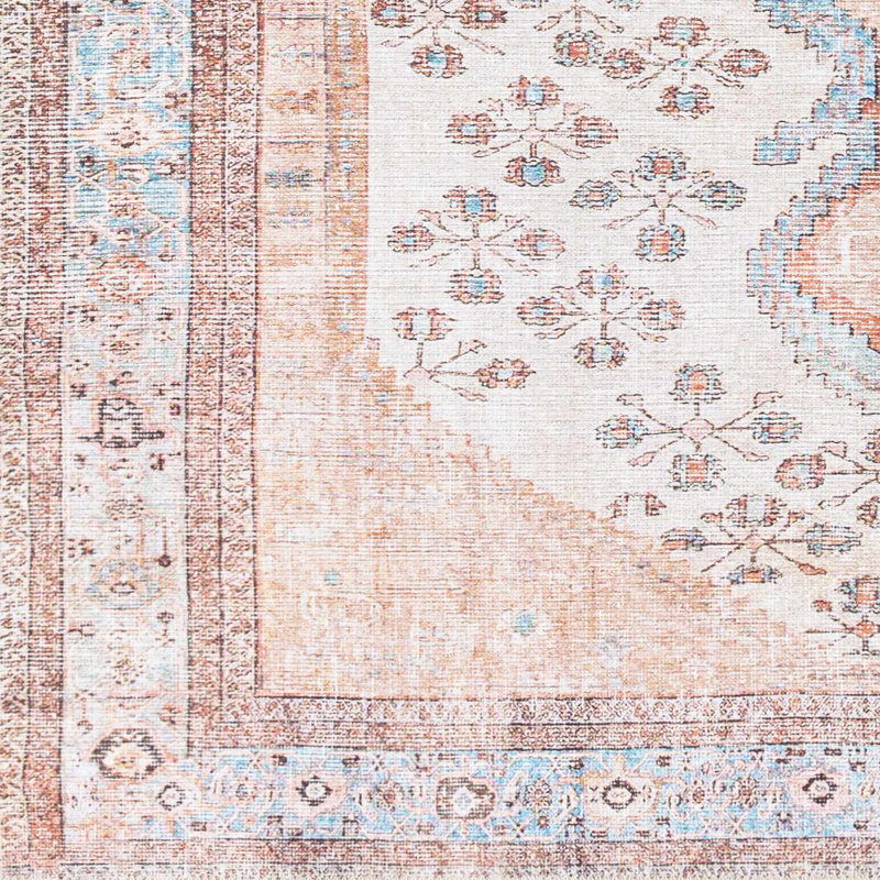 Caoimhe Machine Washable Pale Pink Area Rug, Rectangle 2 pi x 2 pi 11 po, Polyester