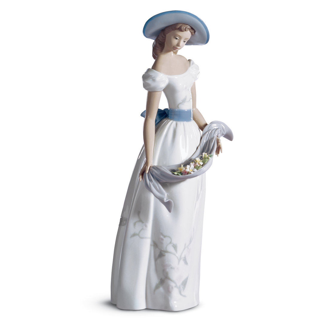 Fragances and Woman Figurine Lladro