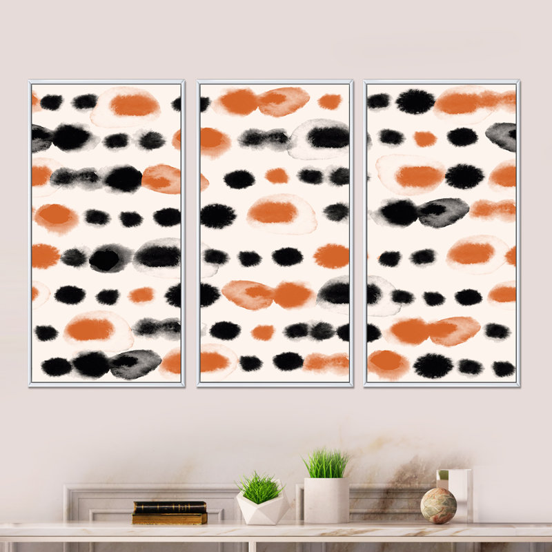 «Black and Orange Polka Dots», peinture sur toile flottante 3 pièces, L 36 po x H 28 po, Cadre blanc