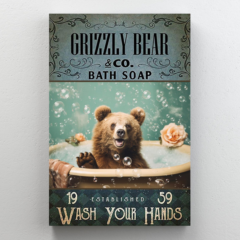 «Hilke Grizzly Bear», impression sur toile, H 20 po x l 16 po x P 1,25 po