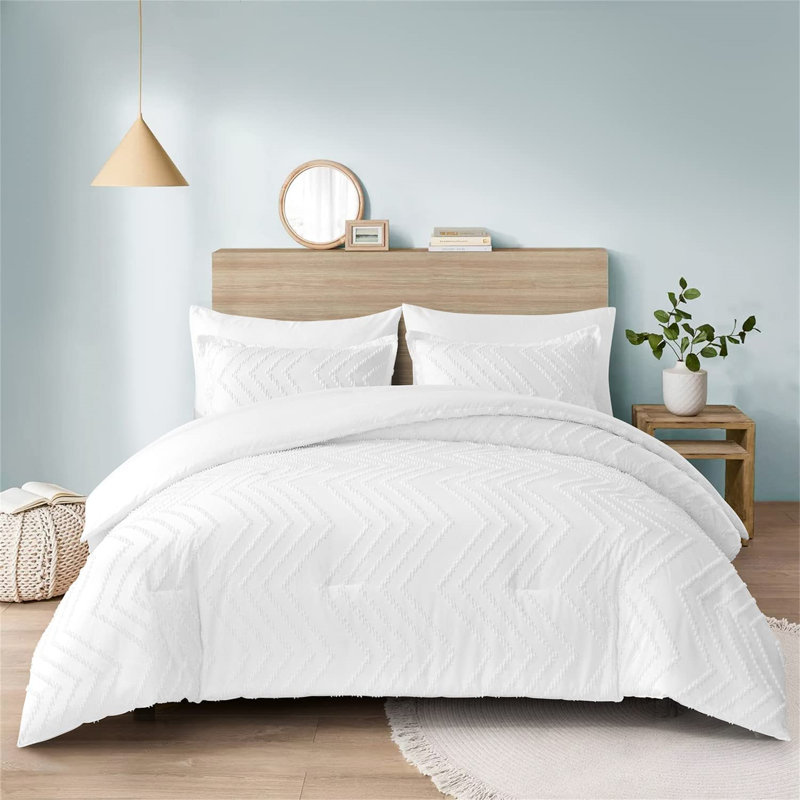 No Comforter, King Comforter + 6 Additional Pieces