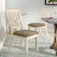 Chaise d'appoint à dossier à lattes Chailey en blanc antique et brun-489762671