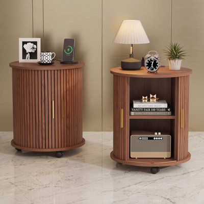 Table de bout cannelée avec porte coulissante et roues verrouillables brun 2