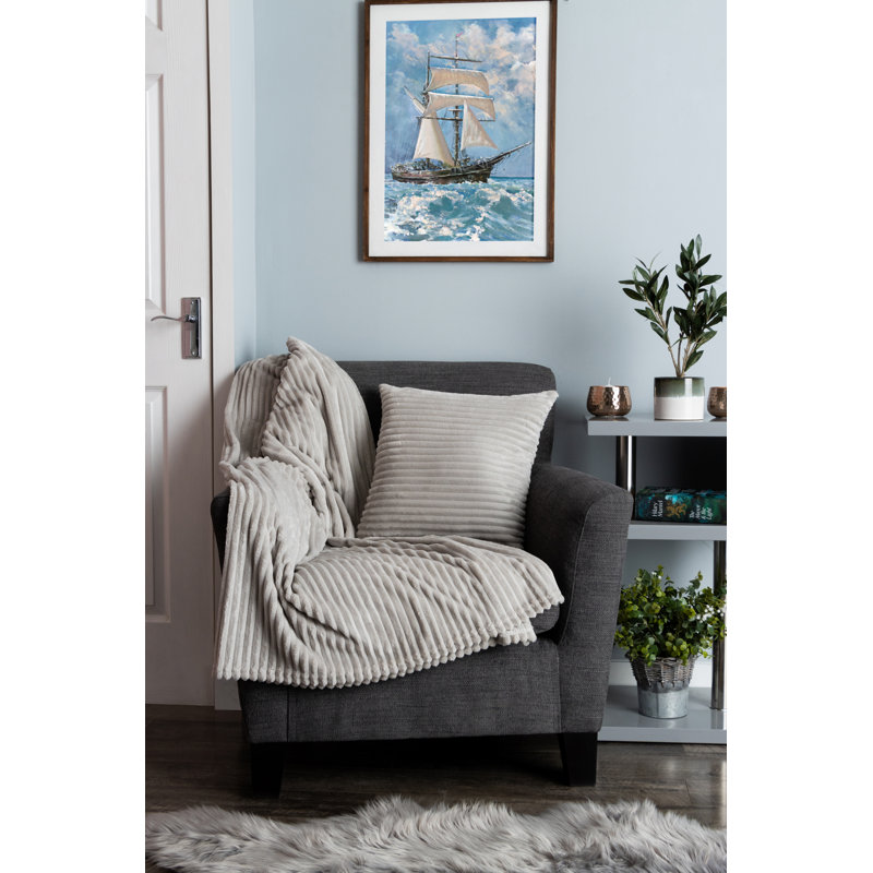 Liscomb Throw Blanket, Silver