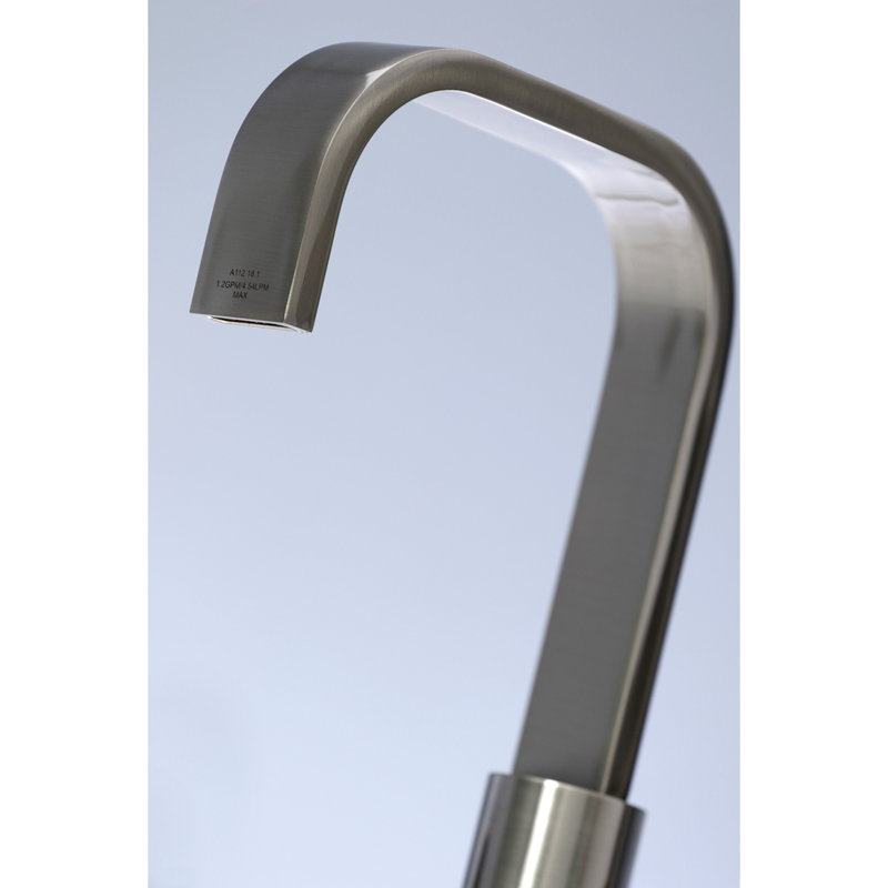 Meridian Widespread Bathroom Faucet with Drain Assembly