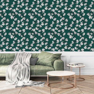 Papier peint vert foncé avec des fleurs blanches