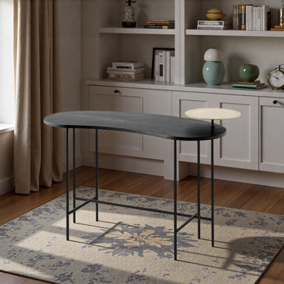 Bureau d'écriture simple et créatif