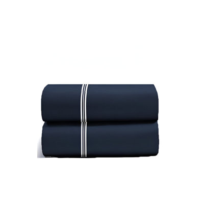 400TC Cotton Classic Luxurious Embroidery Sateen Solid Pillowcases (Set Of 2)