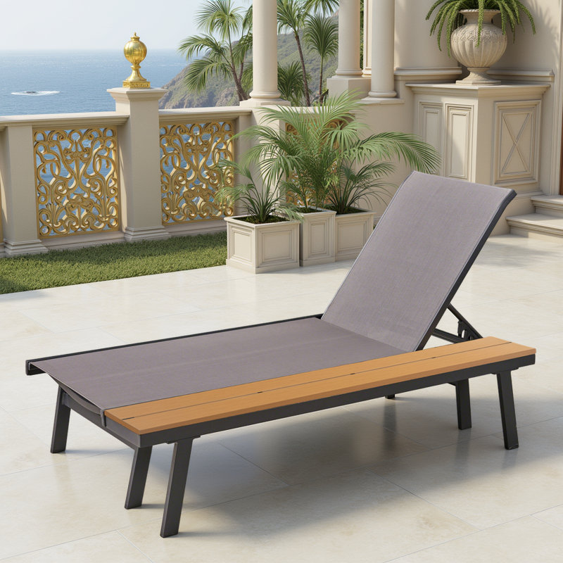 Chaise longue d'extérieur en aluminium avec dossier réglable et table d'appoint en composite grain de bois