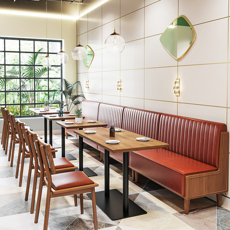 Bancs de restaurant simples et élégants, Rouge