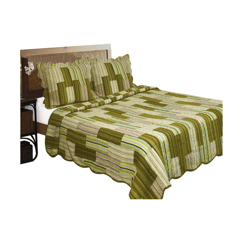 Camping Patchwork Traditional Cotton Patchwork Quilt, Twin