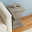 Table d'appoint moderne-1224204286