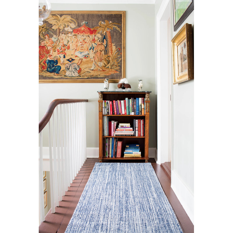 Bella Navy Handwoven Wool Rug, Rectangle 2' x 3'