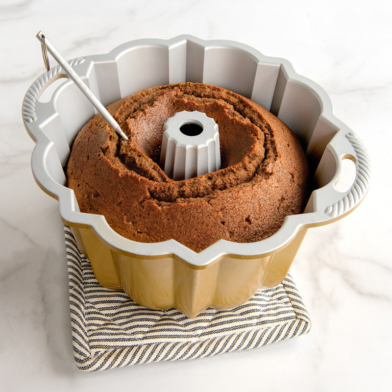 Nordic Ware Classic Cake Pan
