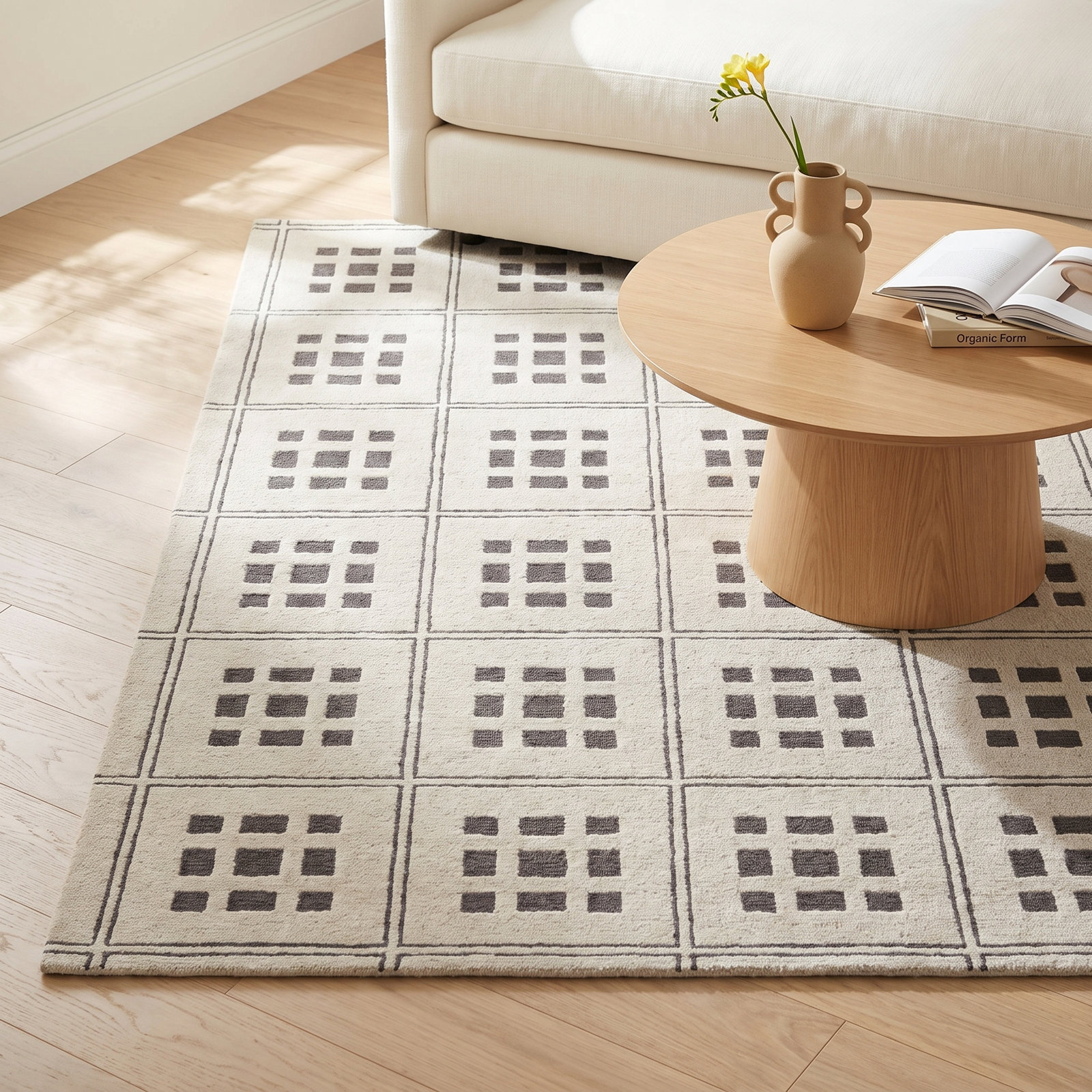 Hand-Tufted Wool Rug, Rectangle 5' x 8'