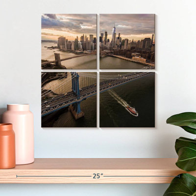 Sirci Manhattan et le pont de Brooklyn