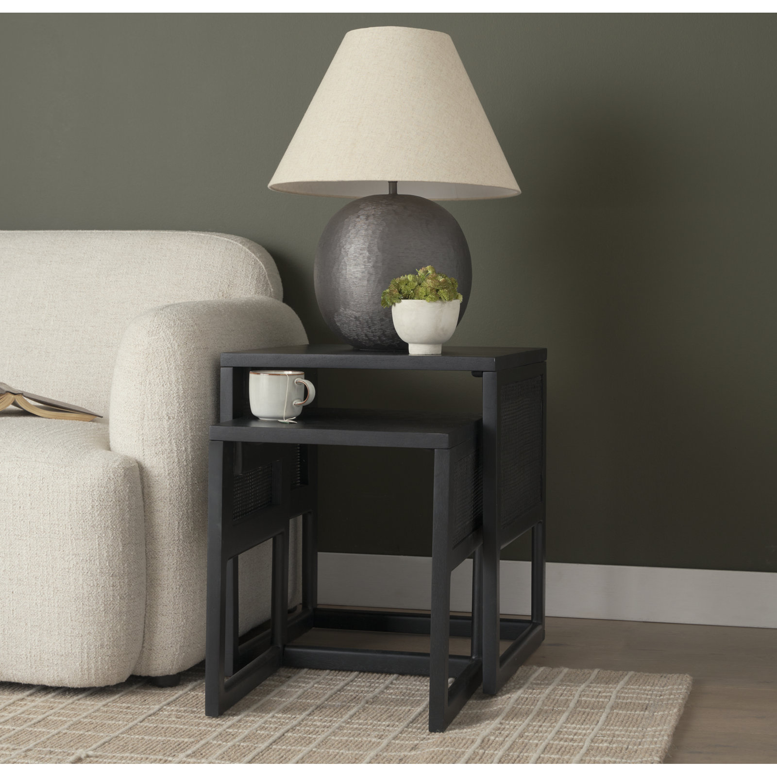 Cinna Solid Wood Nesting End Table, Black