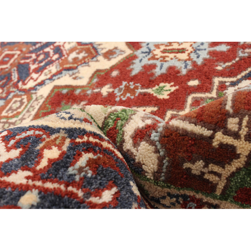 Tapis rouge foncé Umer Heritage 4 pi 0 po x 5 pi 10 po